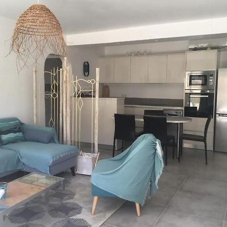 Azur Appart 4 Pers - Parking - Terrasse - 10Min Du Centre Cassis Exterior photo